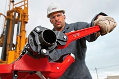 Применение колонкового трубного ключа для внутренних колонковых труб Ridgid WLN-IT